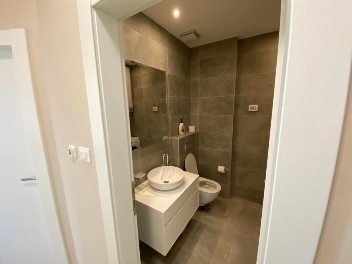 Apartment Sofia, City Centar Podgorica Exteriör bild